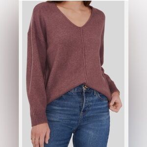 Vince Camuto Sweater